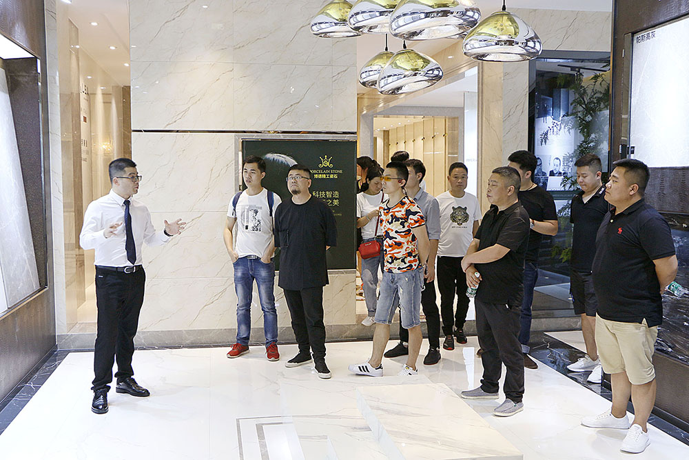 设计师参观91香蕉视频官网展厅